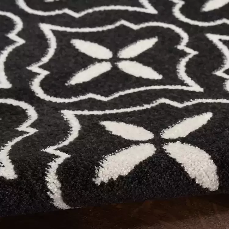 black__ivory_quatrefoil_indooroutdoor_rug_x_5.webp Black & Ivory Quatrefoil Indoor/Outdoor Rug, 4x6>Kirklands Home Clearance