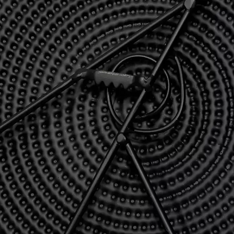 black_metal_circles_wall_plaque_5.webp Metal Circles Wall Plaque>Kirklands Home Clearance