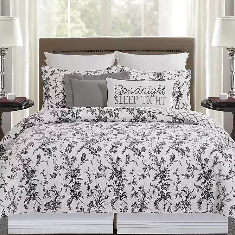 Bleighton Black Floral 3-pc. Full/Queen Quilt Set>Kirklands Home Fashion