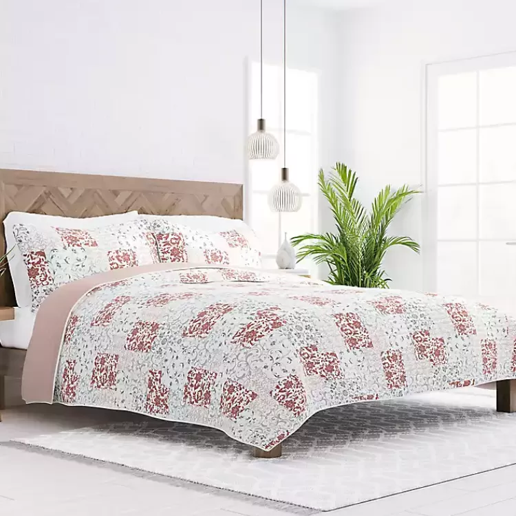 Blush Patchwork Reversible 3-pc. King Quilt Set>Kirklands Home Flash Sale