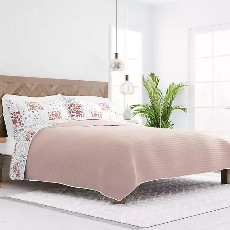 Blush Patchwork Reversible 3-pc. King Quilt Set>Kirklands Home Flash Sale