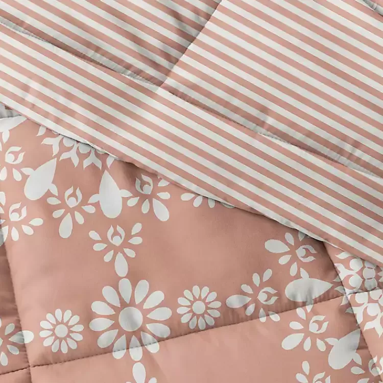 clay_daisy_medallion_queen_pc_comforter_set_4.webp Clay Daisy Medallion Queen 3-pc. Comforter Set>Kirklands Home Clearance