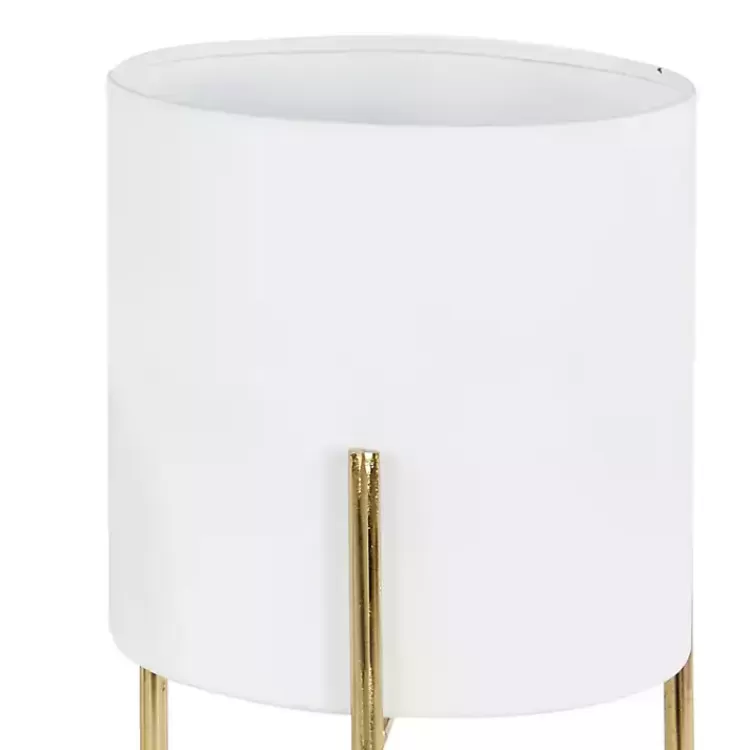 daisy_white_modern_iron_planters_set_of__7.webp Daisy Modern Iron Planters, Set of 3>Kirklands Home Online