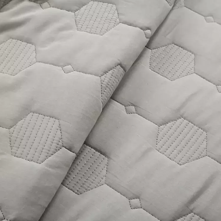 gray_hexagon_honeycomb_pc_cali_king_quilt_set_3.webp Hexagon Honeycomb 3-pc. Cali King Quilt Set>Kirklands Home Best