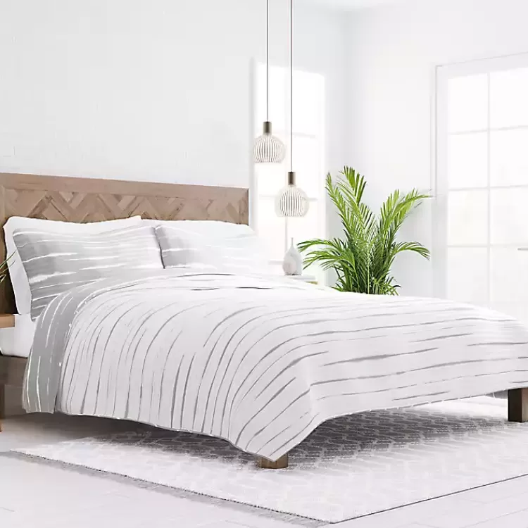 Gray Linear Reversible 3-pc. King Quilt Set>Kirklands Home Cheap