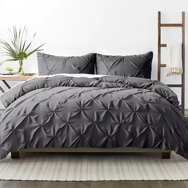 Soft Pinched 3-pc. Queen Duvet Cover Set>Kirklands Home Sale