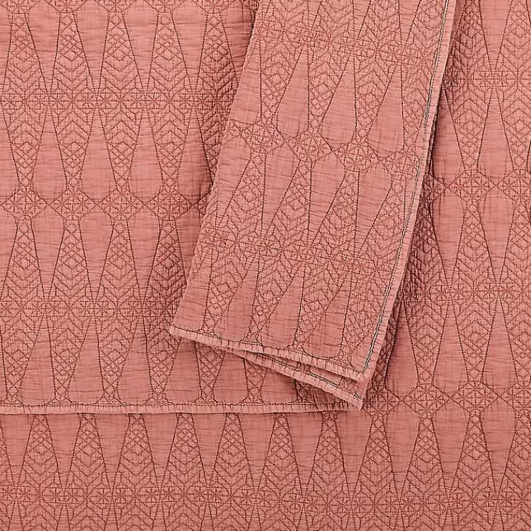 justina_blakeney_red_pc_fullqueen_quilt_set_3.webp Justina Blakeney 3-pc. Full/Queen Quilt Set>Kirklands Home Outlet
