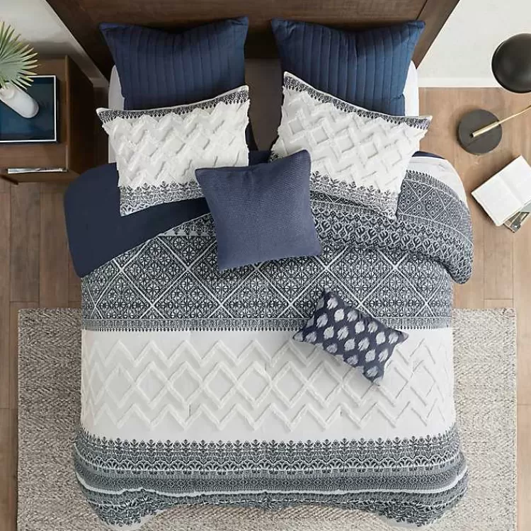 navy_and_white_pc_fullqueen_comforter_set_3.webp Navy and White 3-pc. Full/Queen Comforter Set>Kirklands Home Store