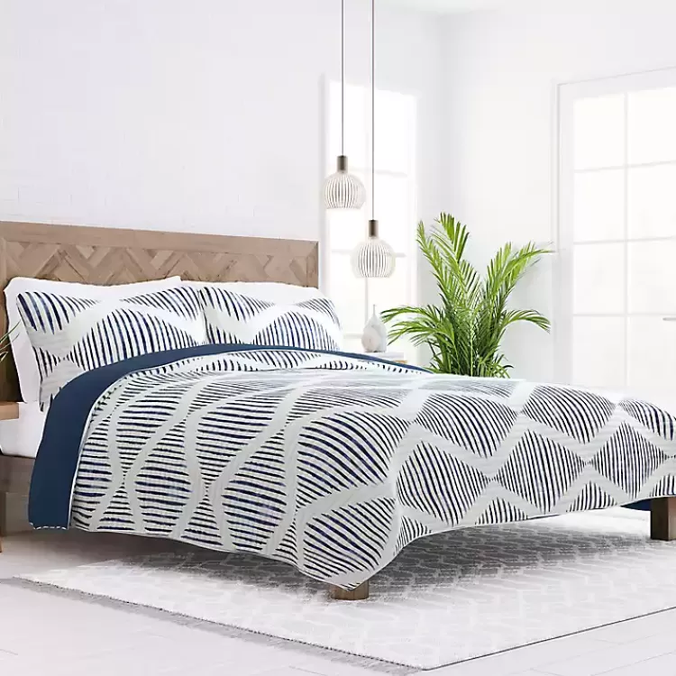 Navy Diamond Line Reversible 3-pc. Queen Quilt Set>Kirklands Home Flash Sale