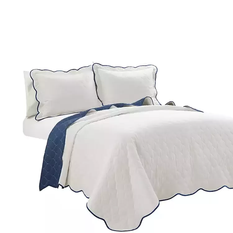 White and Navy Scallop 3-pc. Full/Queen Quilt Set>Kirklands Home Shop
