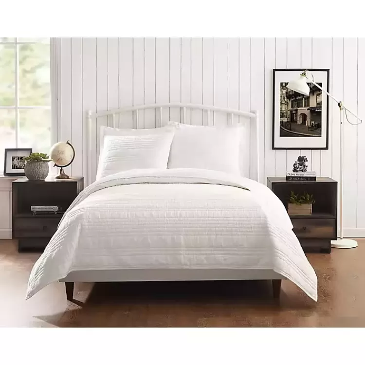 Atmosphere Queen Quilt>Kirklands Home Online