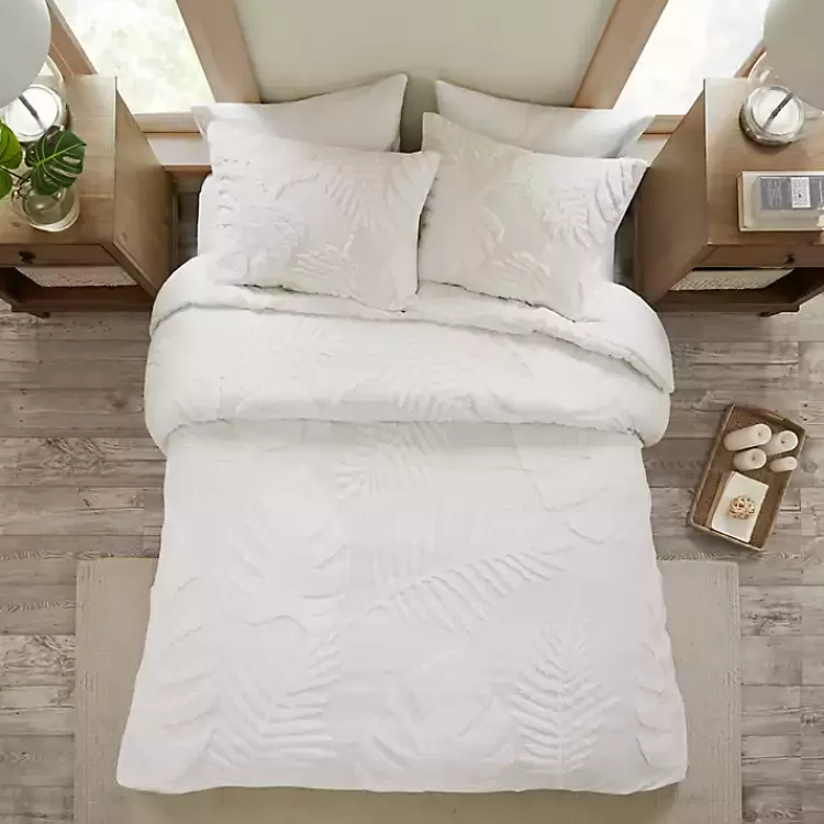 white_tropical_fullqueen_pc_comforter_set_2.webp Tropical Full/Queen 3-pc. Comforter Set>Kirklands Home New